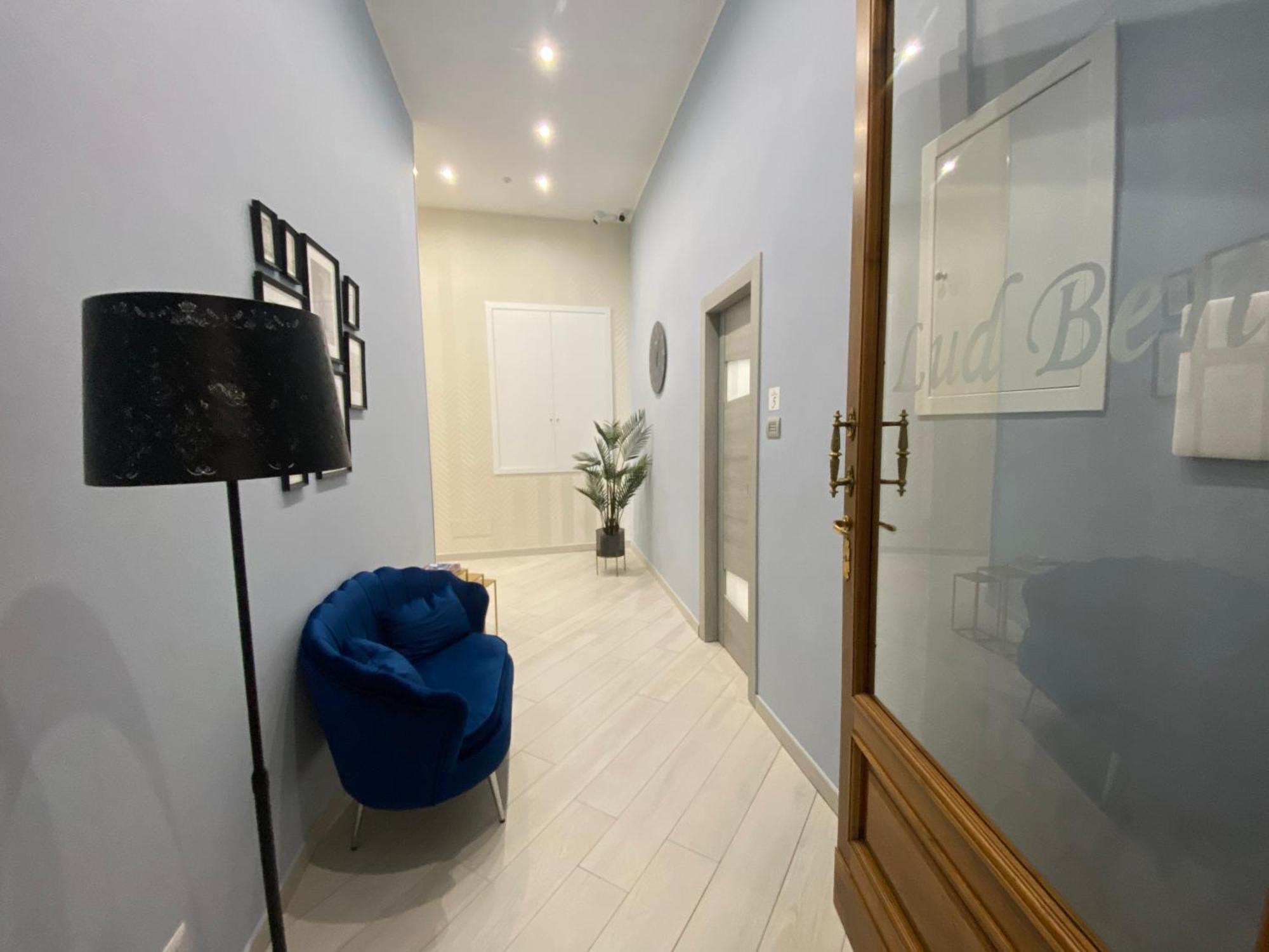 Ludben Dante Hotel Nápoly Kültér fotó