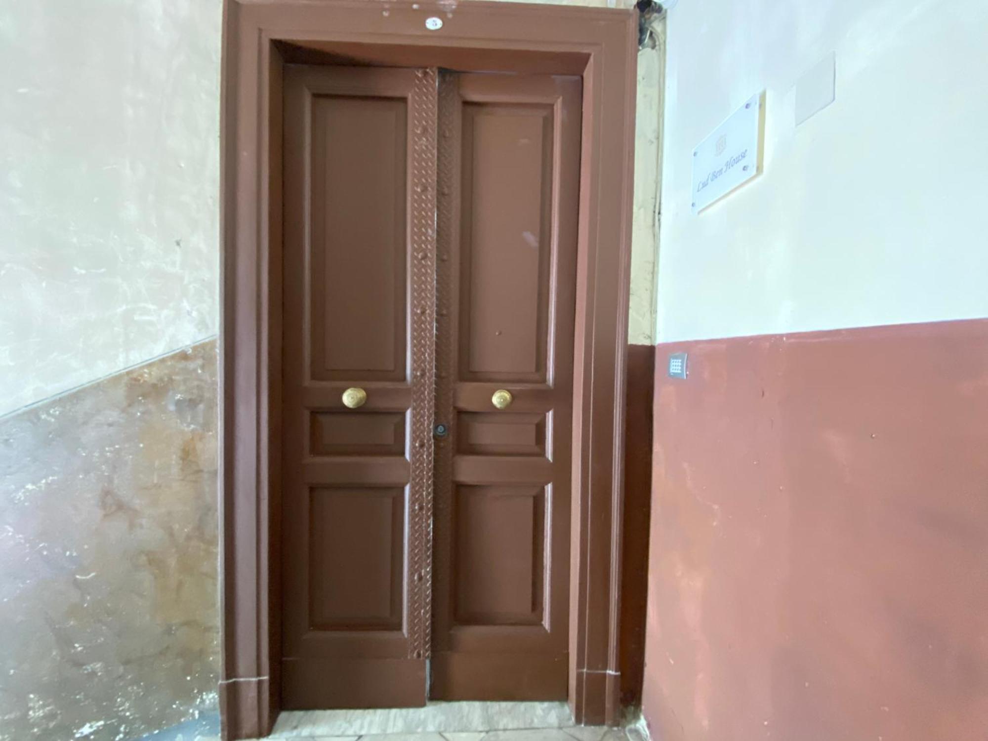 Ludben Dante Hotel Nápoly Kültér fotó