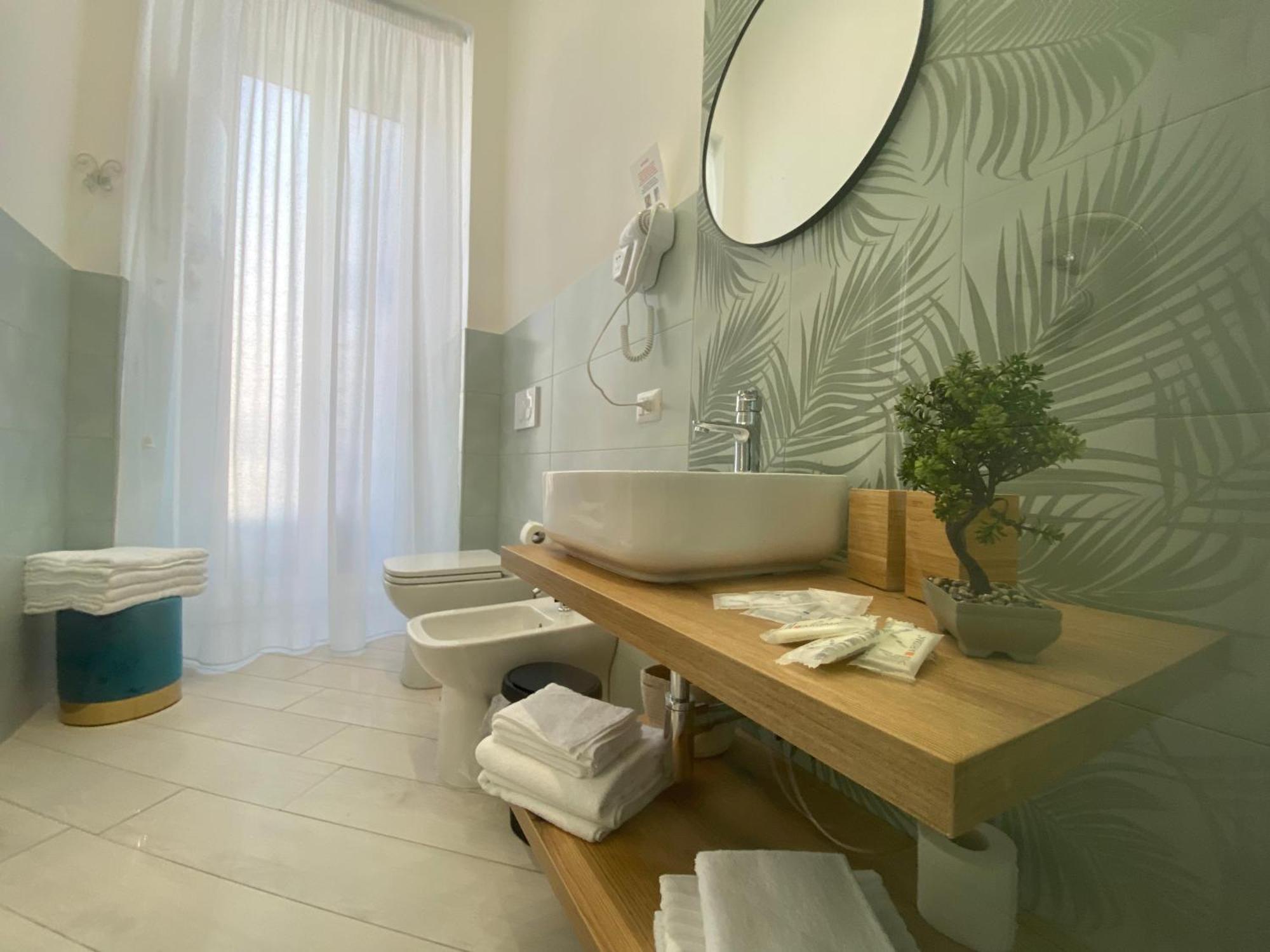 Ludben Dante Hotel Nápoly Kültér fotó