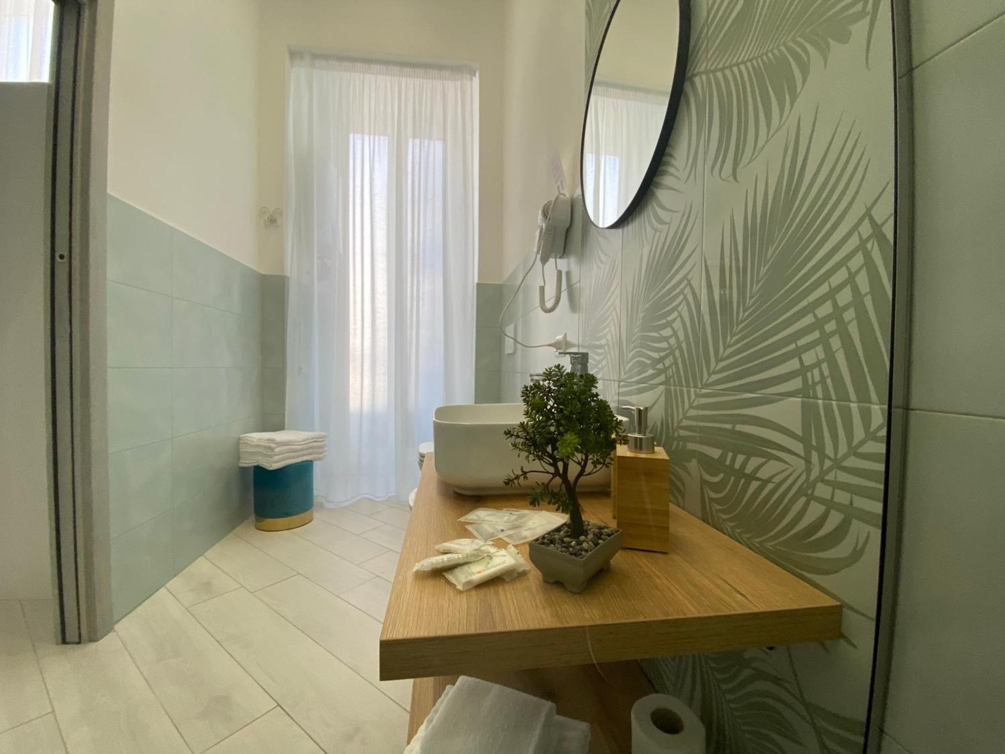 Ludben Dante Hotel Nápoly Kültér fotó