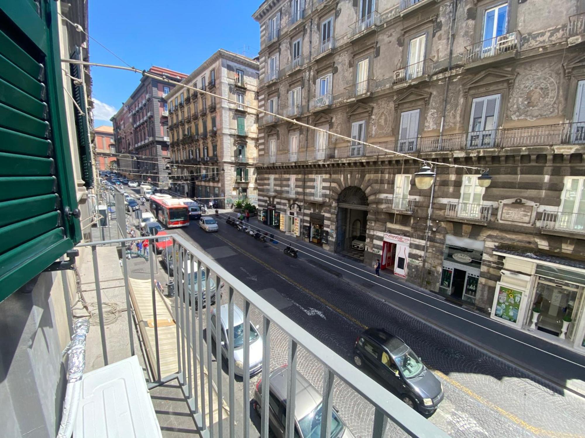 Ludben Dante Hotel Nápoly Kültér fotó