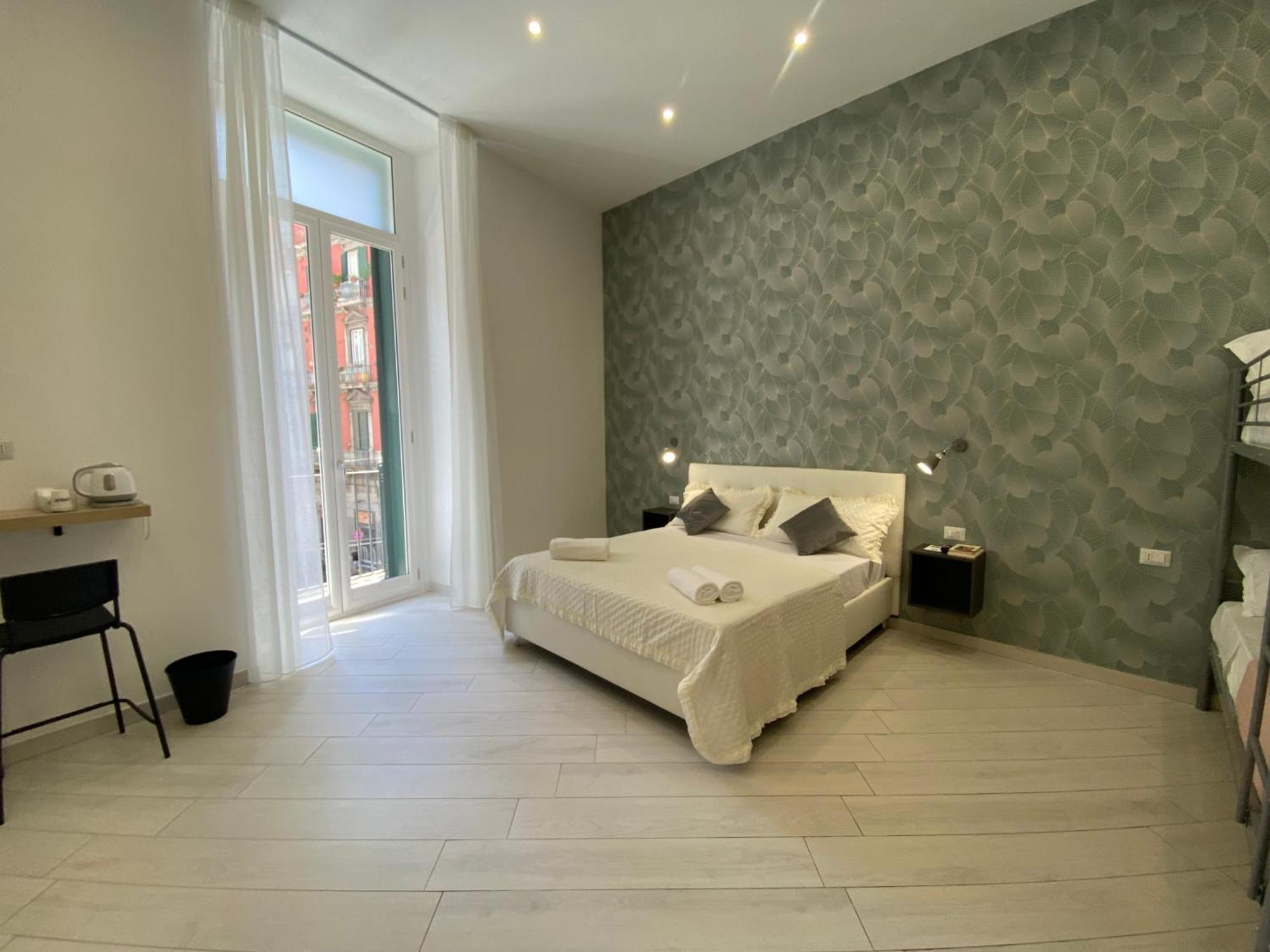 Ludben Dante Hotel Nápoly Kültér fotó