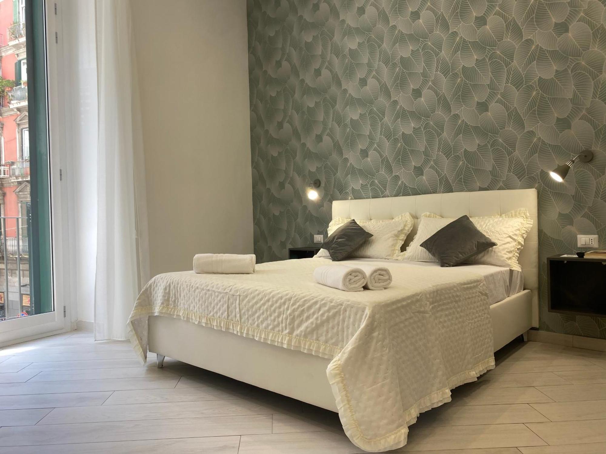 Ludben Dante Hotel Nápoly Kültér fotó